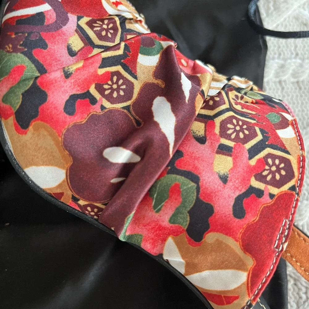 New! Natori Vibrant Patterned Slingback Satin & Leather Heels Various Sizes - Picture 10 of 13